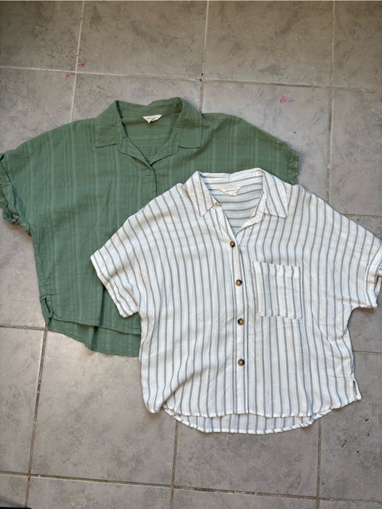 Aeropostale Tops - Aeropostale button down collared shirts bundle. Oversized gauze stripes casual